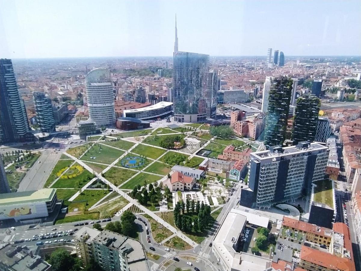 King'S House Bosco Verticale Unicredit Tower Gaeaulenti ミラノ エクステリア 写真